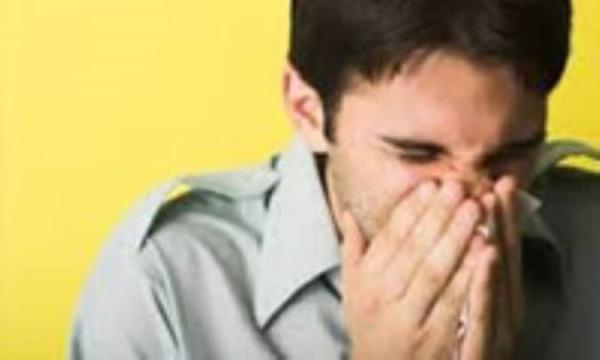 عطسه کردن ها بیش از اندازه عطسه کردن ها بیش از اندازه