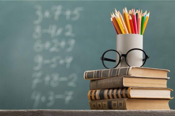 افتخار آفرینی بی سابقه دانش آموزان قمی در المپیادهای علمی افتخار آفرینی بی سابقه دانش آموزان قمی در المپیادهای علمی دانش آموزی کشور