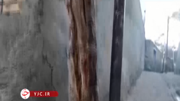 فرسودگی تیر برق در روستای اینجار
